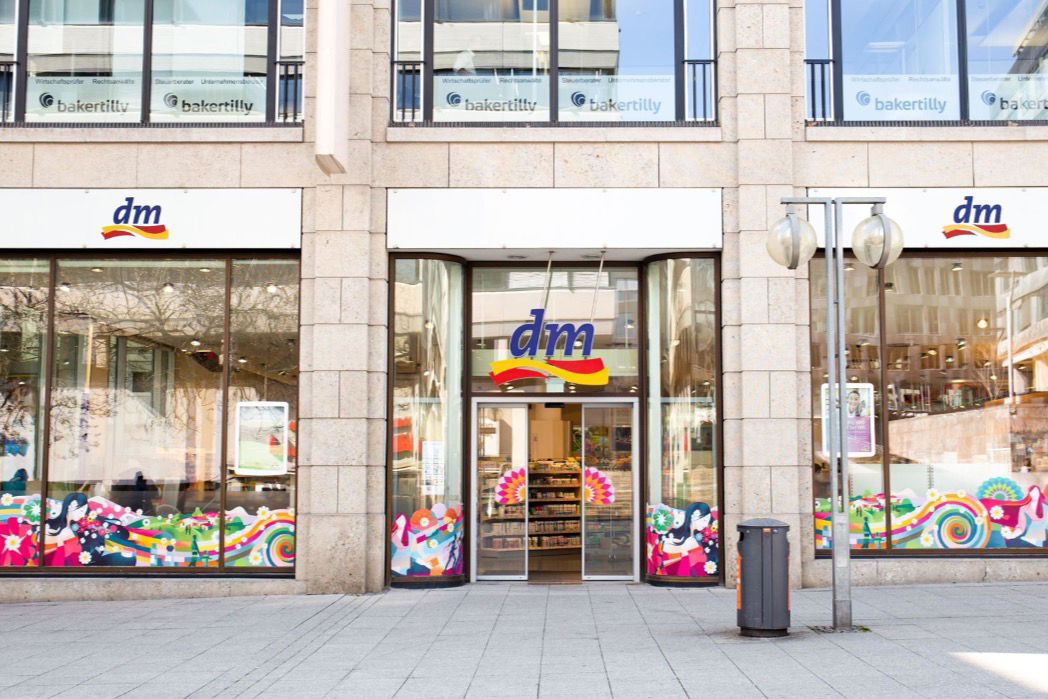dm-drogerie markt (Bahnhofstr. 18)