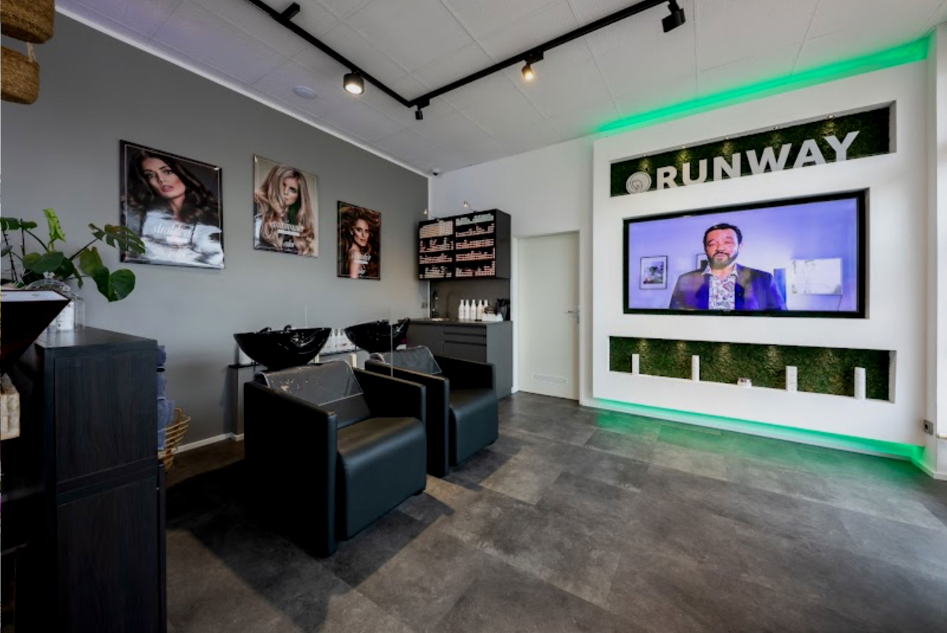 RunwayHairdesignbyNikoletta